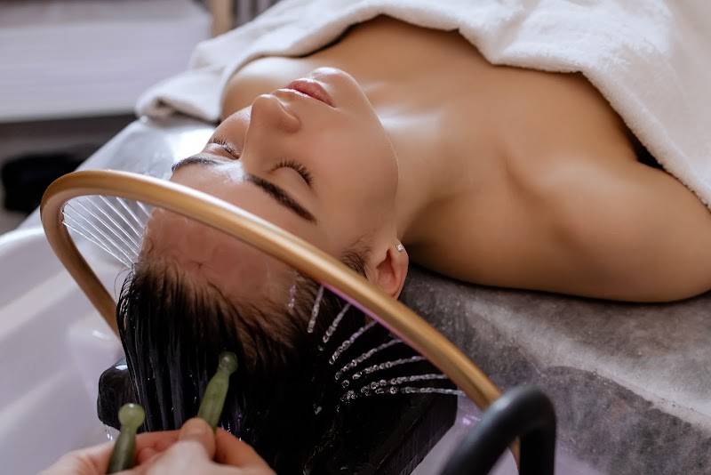 Kume Botanical Head Spa